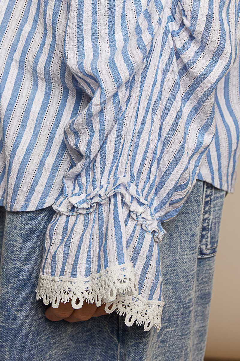 STRIPE PATTERN BUTTON DOWN LONG SLEEVE