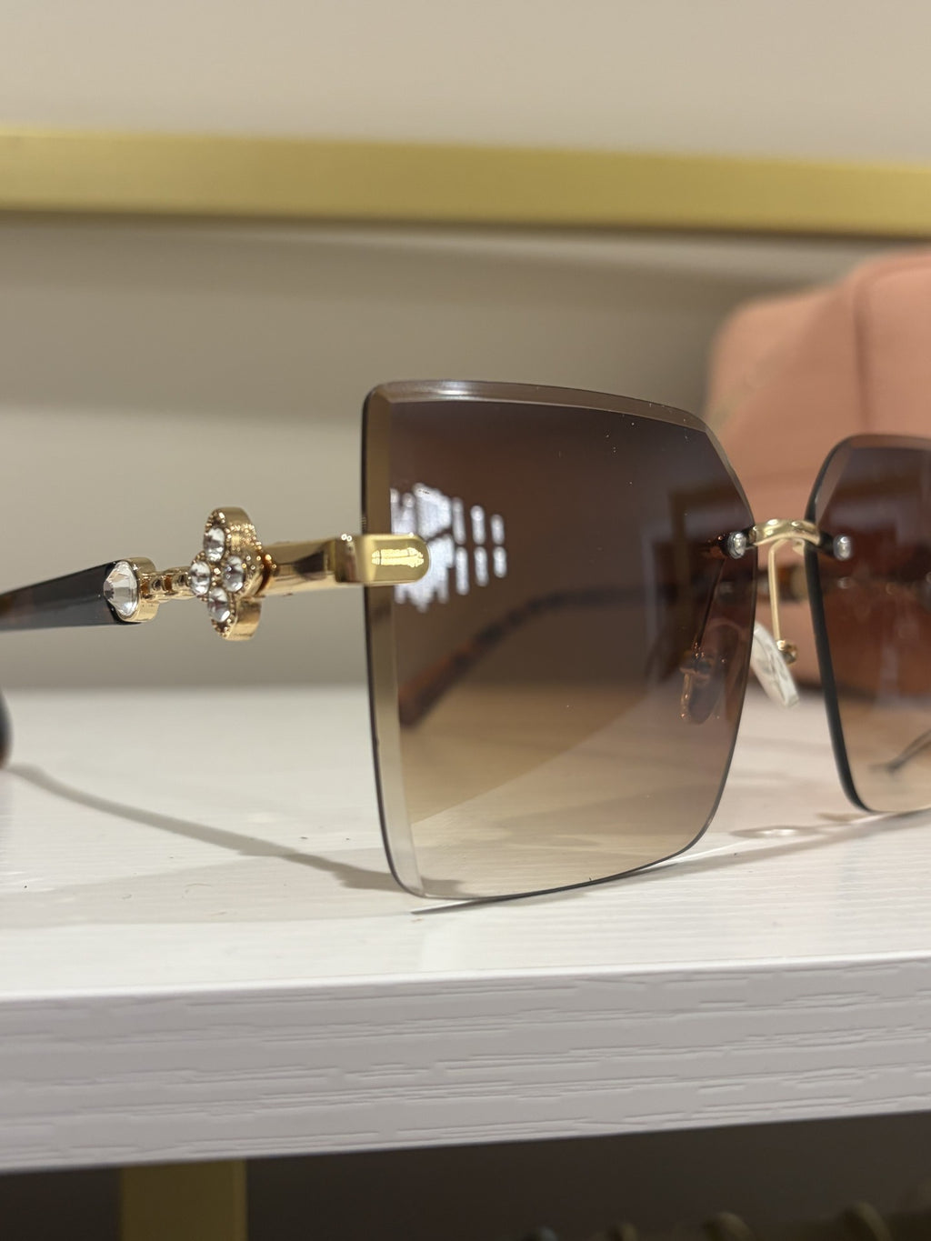 COLOR SUNGLASSES SQUARE