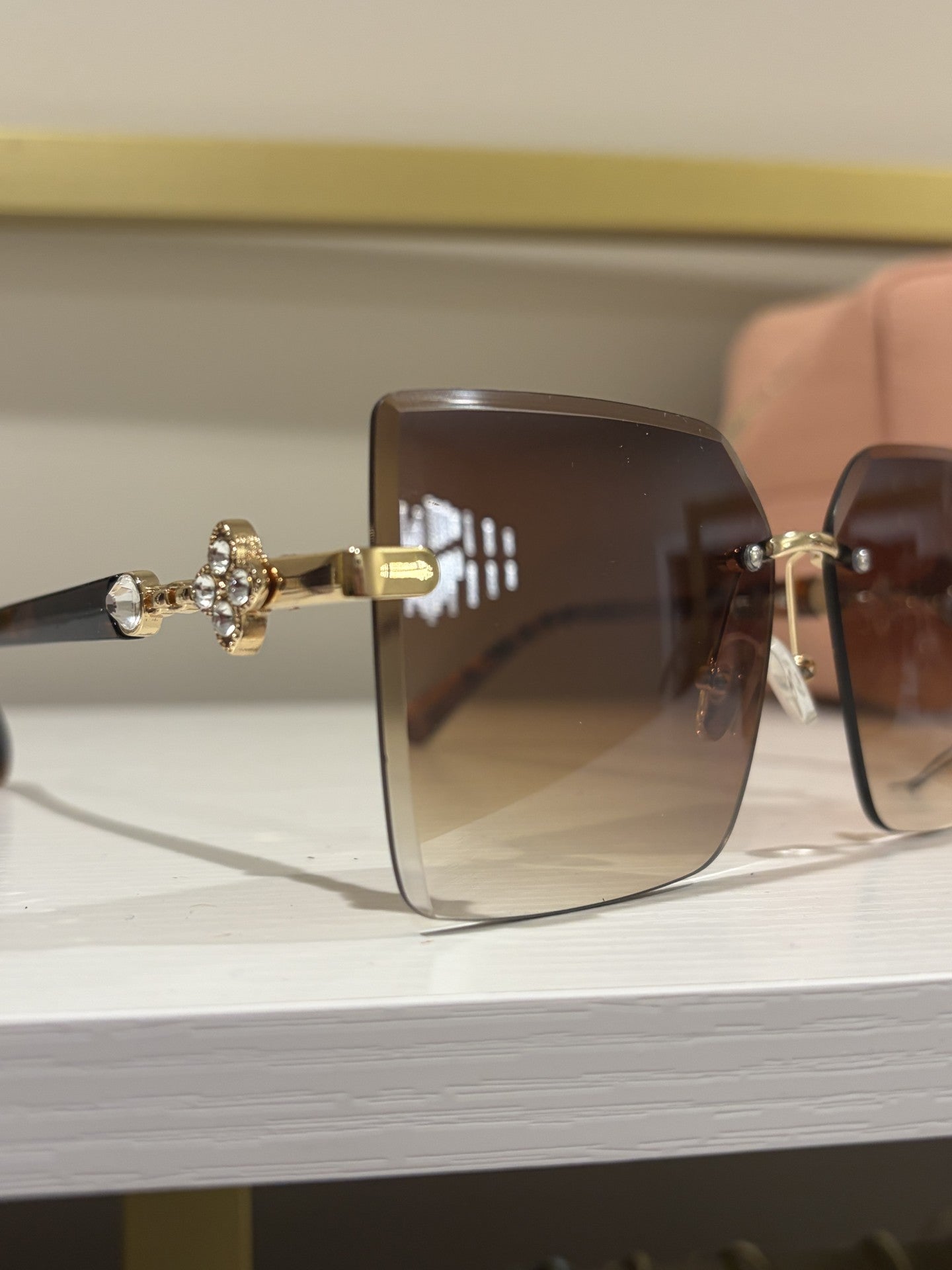 COLOR SUNGLASSES SQUARE
